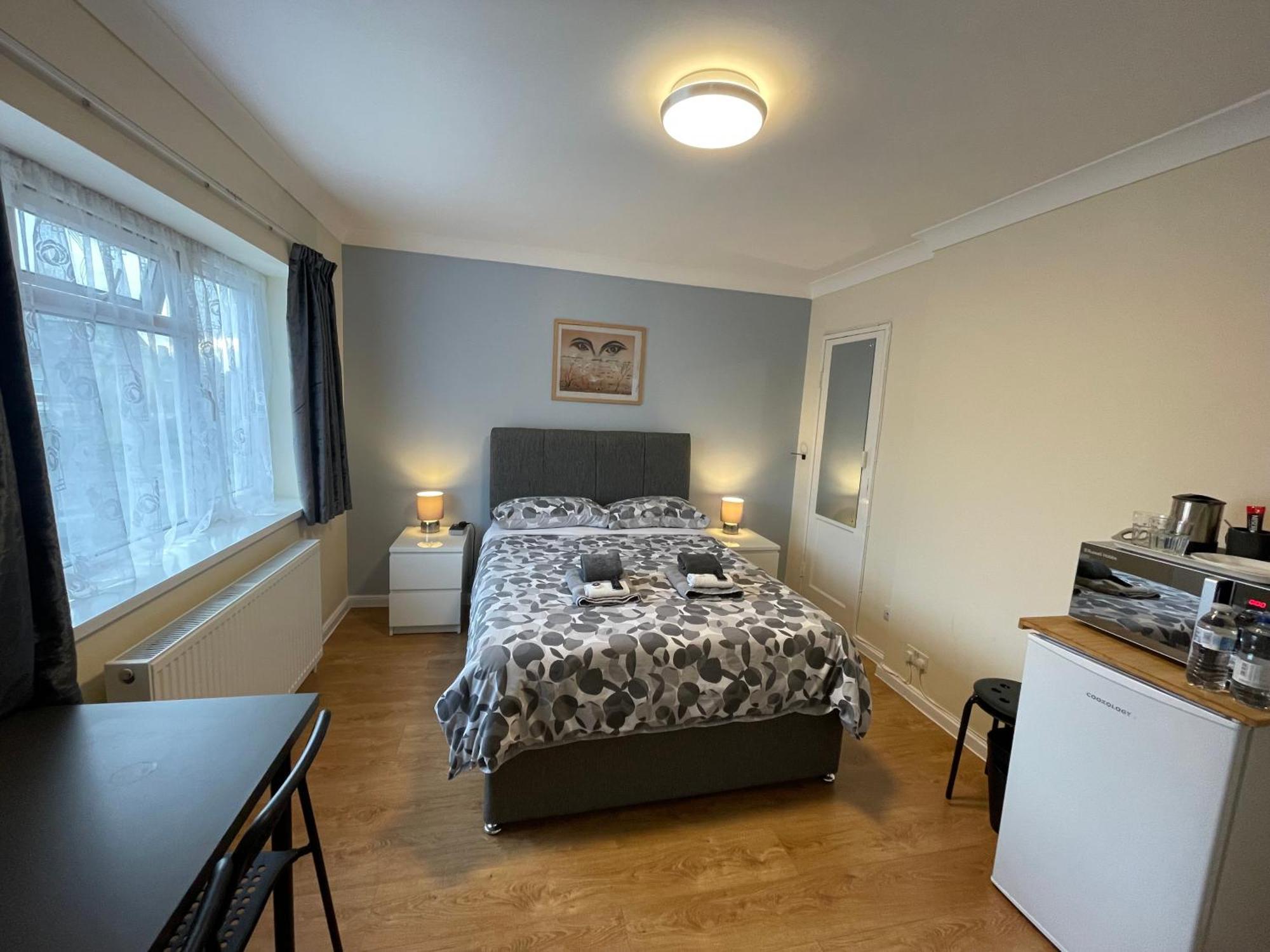 Kensal Lodge Guest House 伦敦 外观 照片