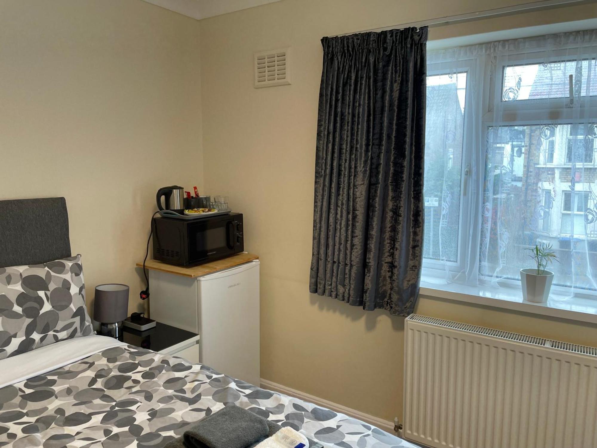 Kensal Lodge Guest House 伦敦 外观 照片
